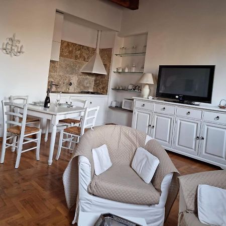 Appartamento San Frediano Florence Luaran gambar